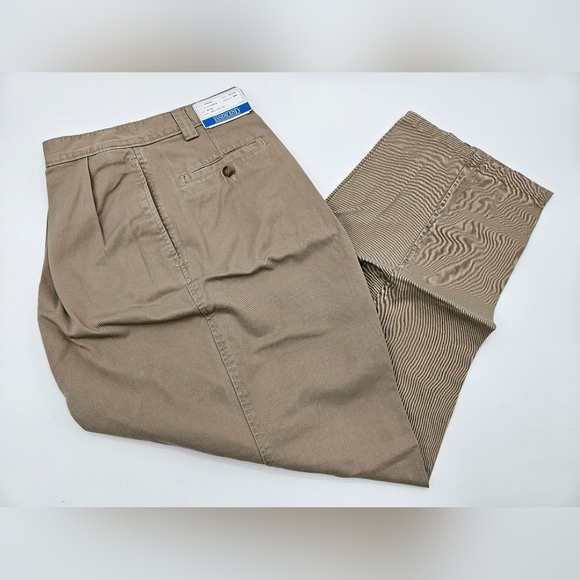NWT Lands' End Men's KHAKI TAN Pleated Chino Pants 38 X 30 NOS - Picture 1 of 4